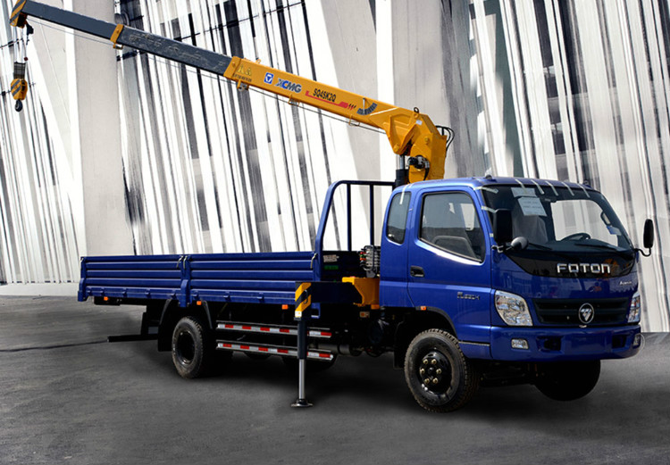 XCMG official 3.2 ton mini telescopic robot arm crane truck mounted SQ3.2SK1Q for sale